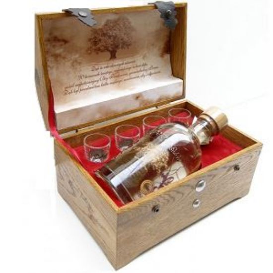 Picture of Vodka Debowa Full of Joy Polska kuferek with 4 shots 40% Alc. 0.7L (Case=6)